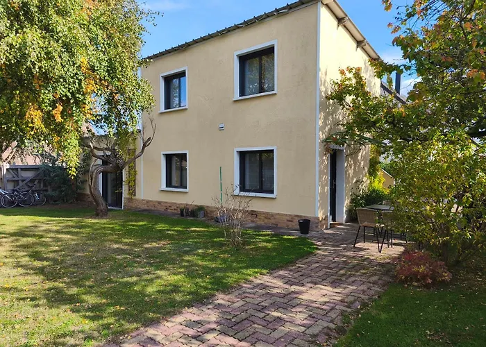 Apartment Le Clos Des Feugrais - Calme & Confort Saint-Aubin-les-Elbeuf